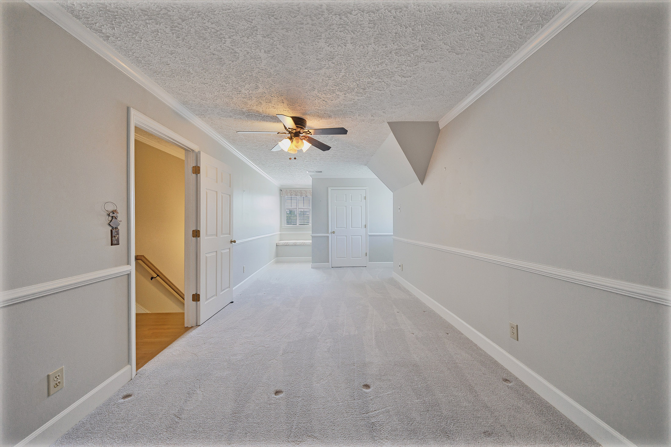  Exceptional Equestrian Estate: A Rare Blend of Luxury, Functionality, and Charm - 物件實景