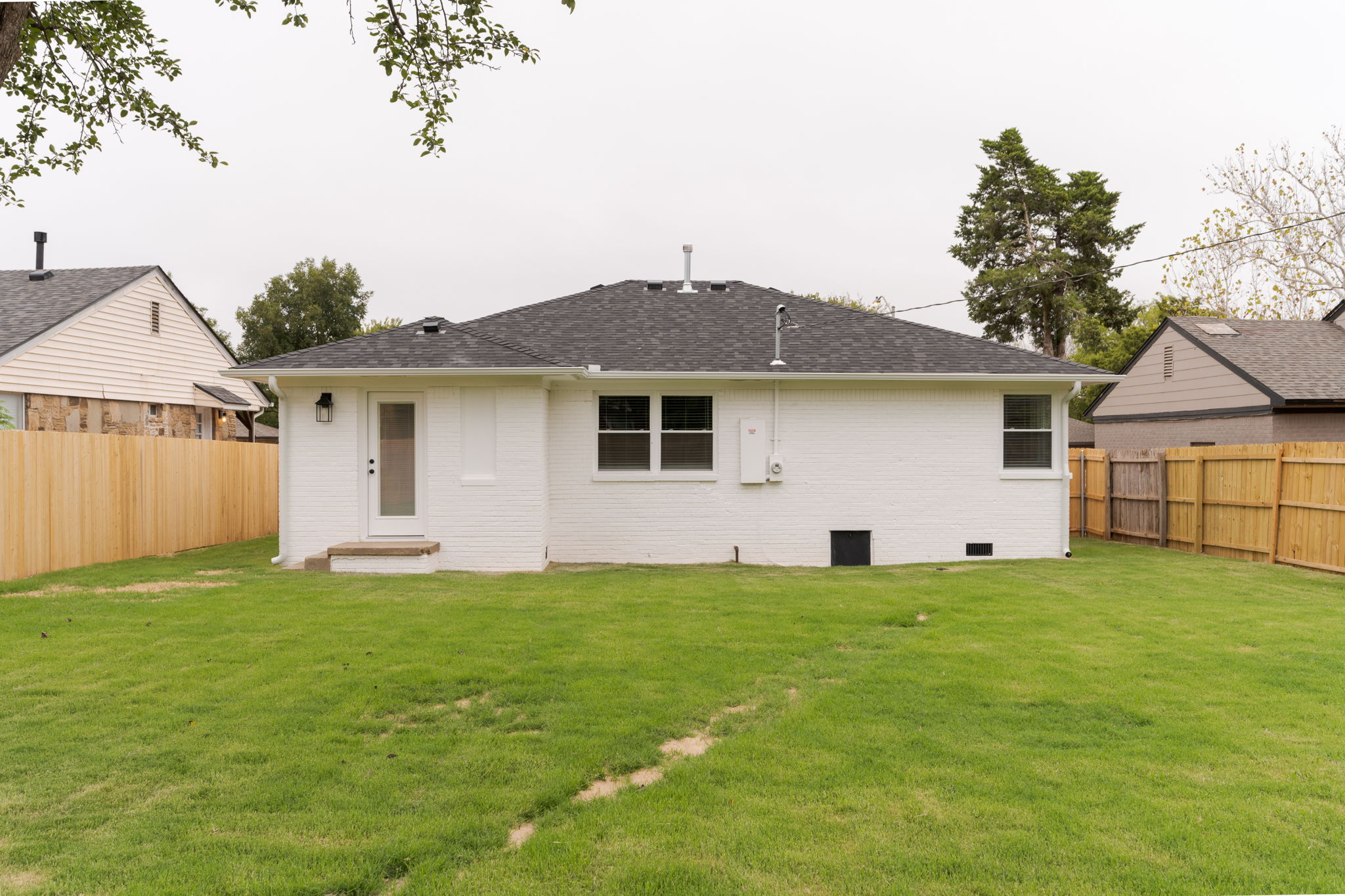  2000 Andover Court, The Village, OK 73120 - 物件實景