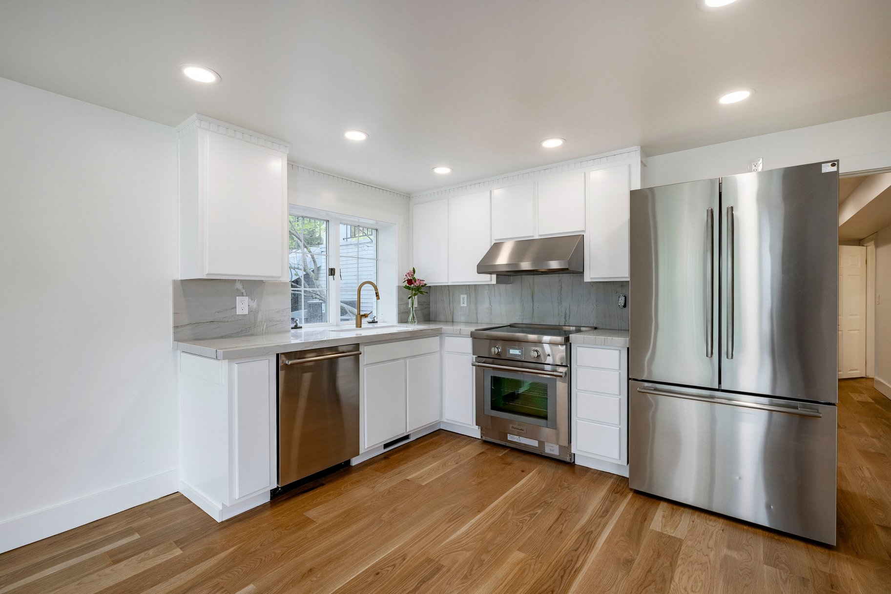  Fully Remodeled Colonial in Prestigious Federal Heights on a Large ~3/4 acre lot - 物件實景