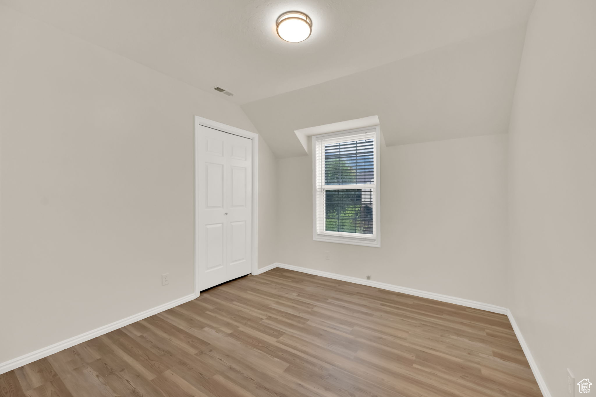 Sandy, Utah, 84092, United States, 4 Bedrooms Bedrooms, ,3 BathroomsBathrooms,Residential,For Sale,1926988