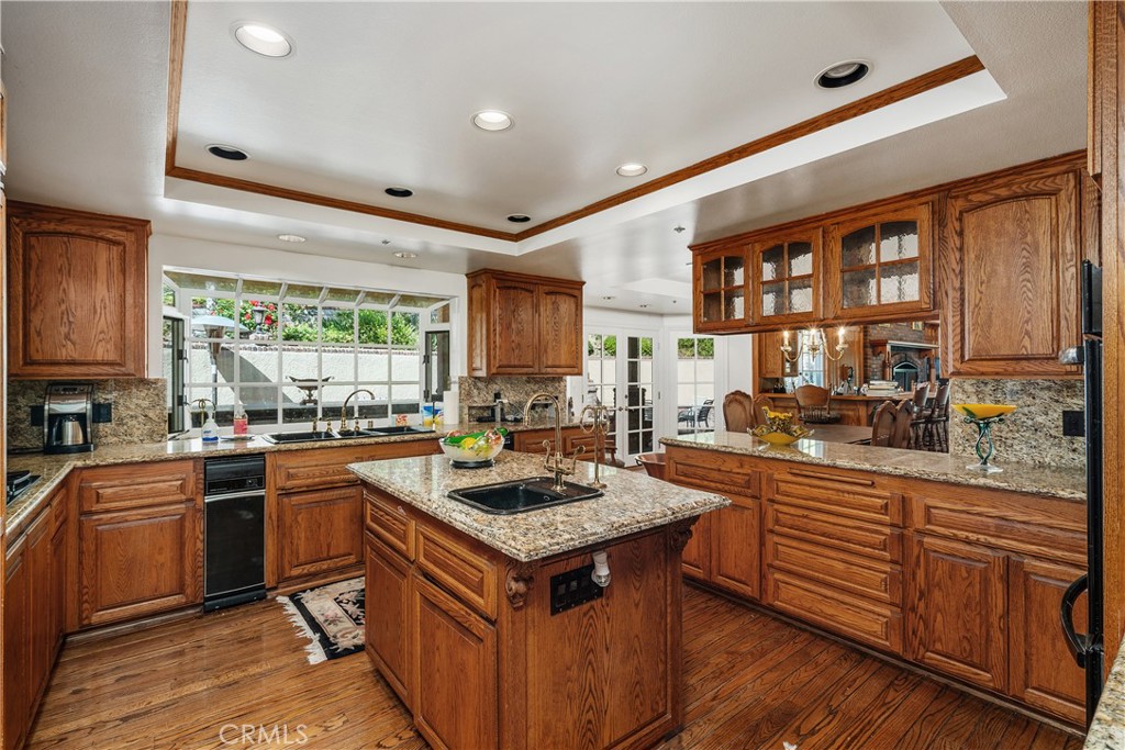 Glendora, California, 91741, United States, 5 Bedrooms Bedrooms, ,6 BathroomsBathrooms,Residential,For Sale,1828291