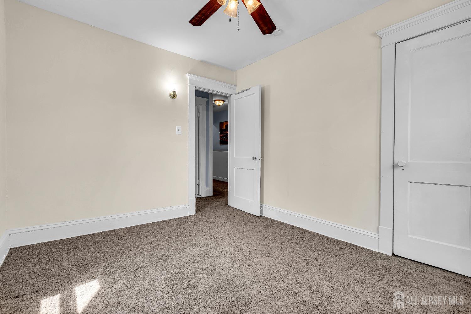 Woodbridge Proper, New Jersey, 07095, United States, 5 Bedrooms Bedrooms, ,2 BathroomsBathrooms,Residential,For Sale,1906051