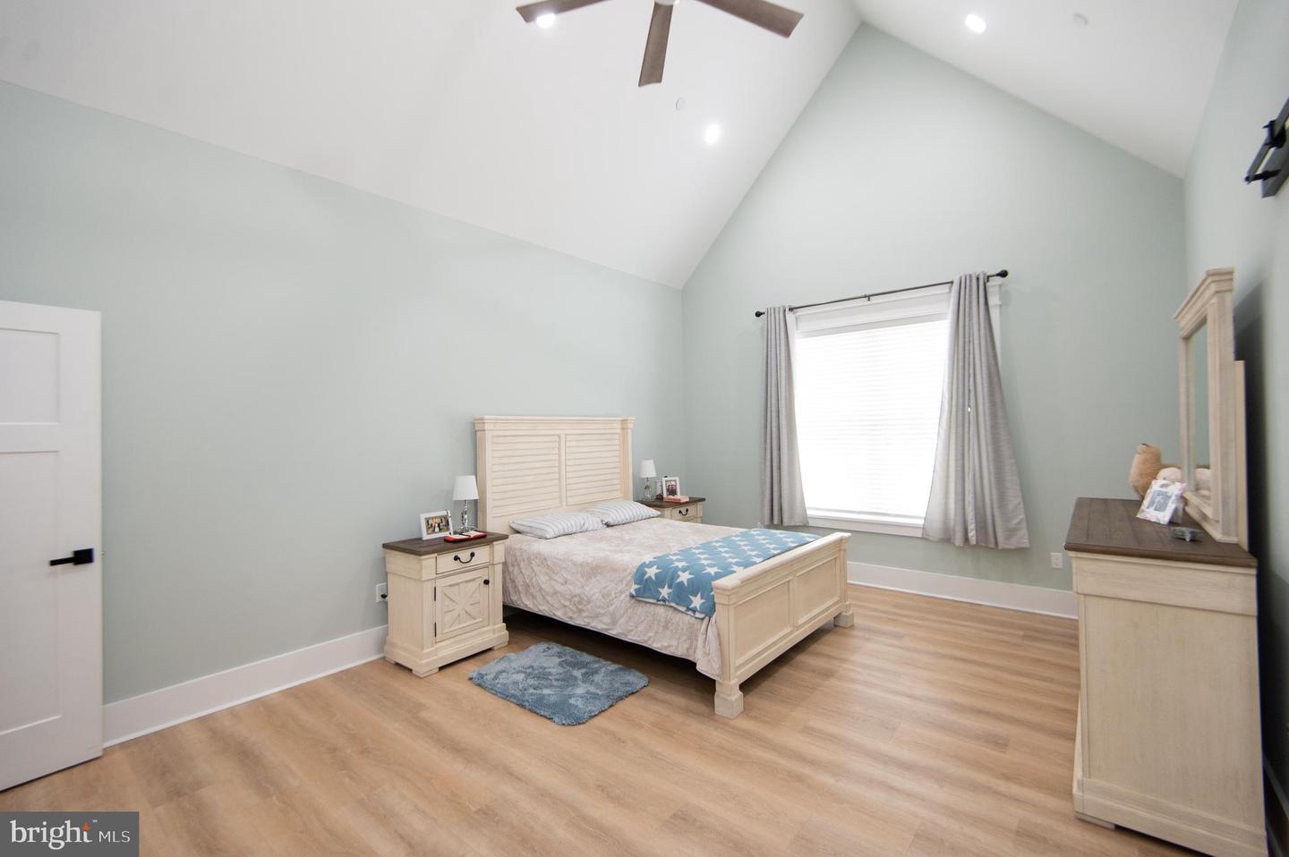 Delmar, Maryland, 21875, United States, 4 Bedrooms Bedrooms, ,4 BathroomsBathrooms,Residential,For Sale,1992058