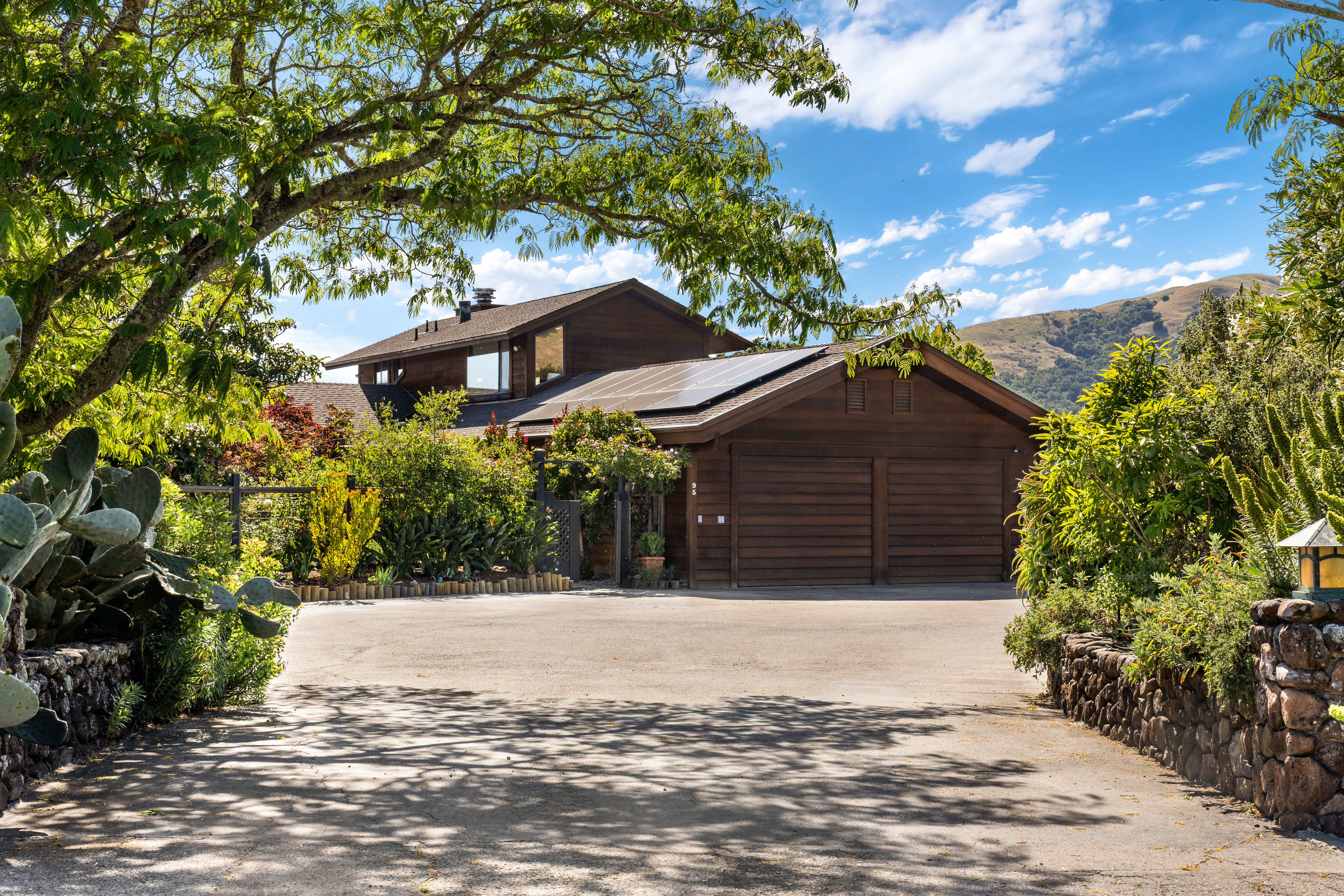  Secluded San Anselmo Estate With 270 Degree Panoramic Views On Almost Four Acres - 物件實景