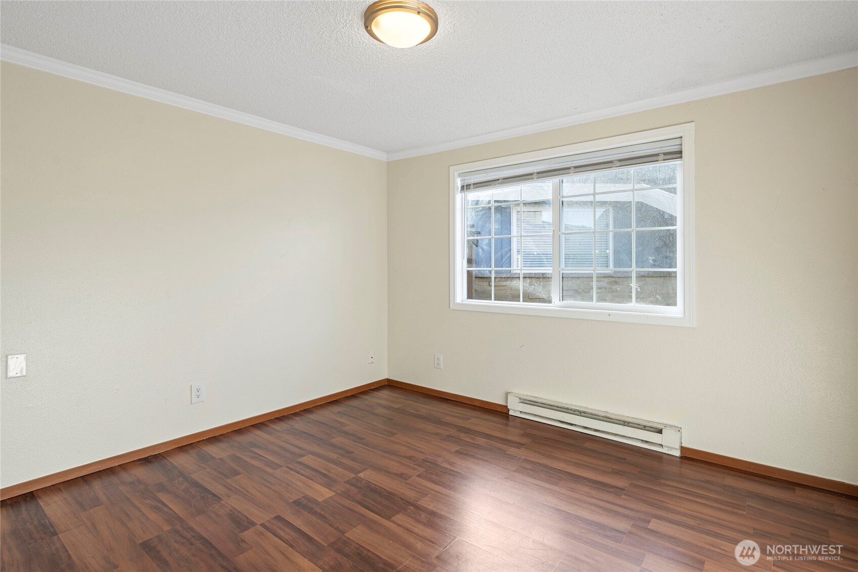 Auburn, Washington, 98001, United States, ,Residential,For Sale,1992028