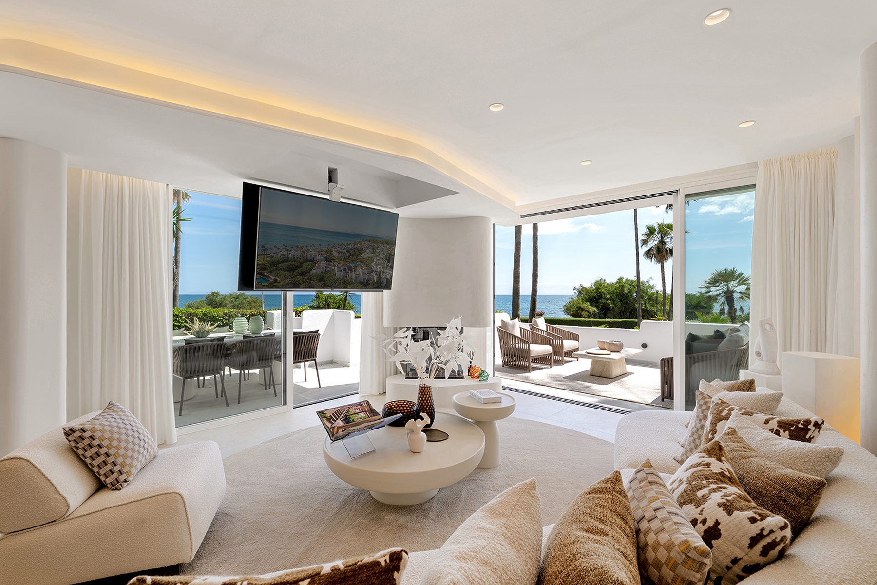  Beachfront residence within walking distance of Estepona - 物件實景