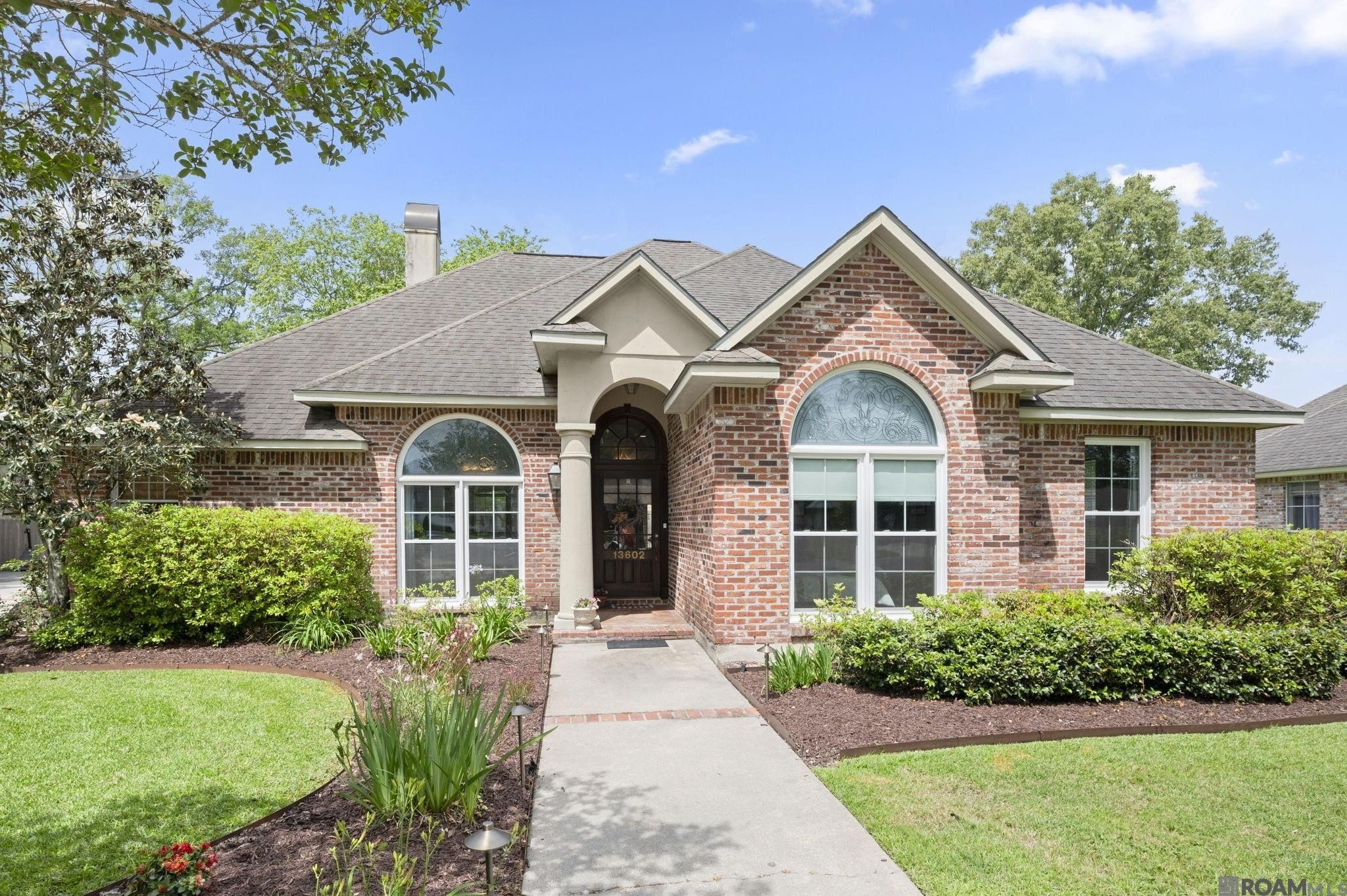 Baton Rouge, Louisiana, 70810, United States, 4 Bedrooms Bedrooms, ,3 BathroomsBathrooms,Residential,For Sale,2037860