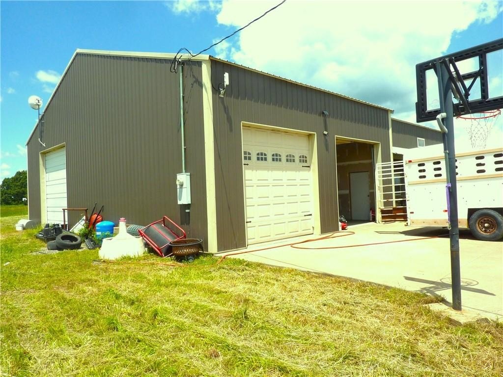 Everton, Arkansas, 72633, United States, 3 Bedrooms Bedrooms, ,2 BathroomsBathrooms,Residential,For Sale,2008794