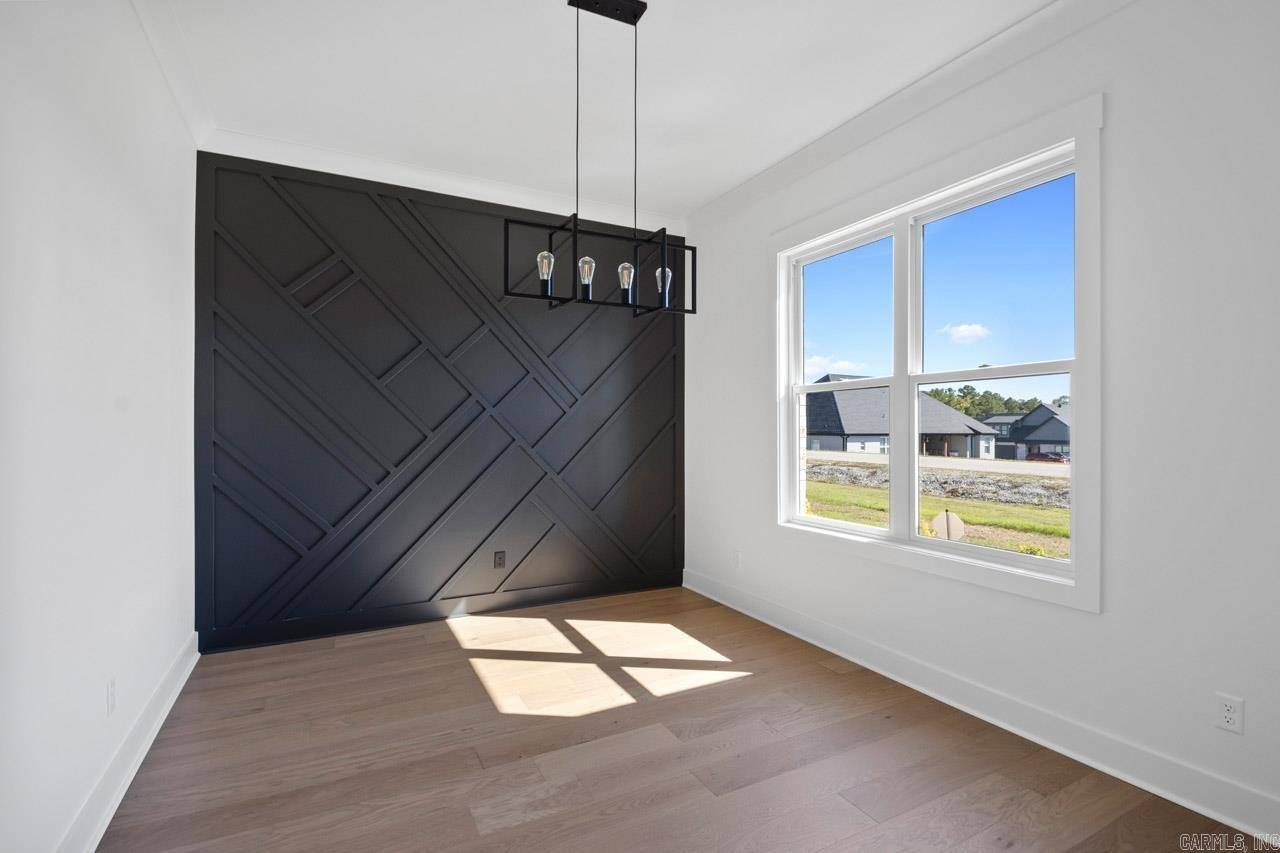 Benton, Arkansas, 72019, United States, 5 Bedrooms Bedrooms, ,4 BathroomsBathrooms,Residential,For Sale,1975690