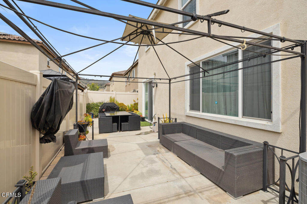 Santa Paula, California, 93060, United States, 3 Bedrooms Bedrooms, ,3 BathroomsBathrooms,Residential,For Sale,1938195