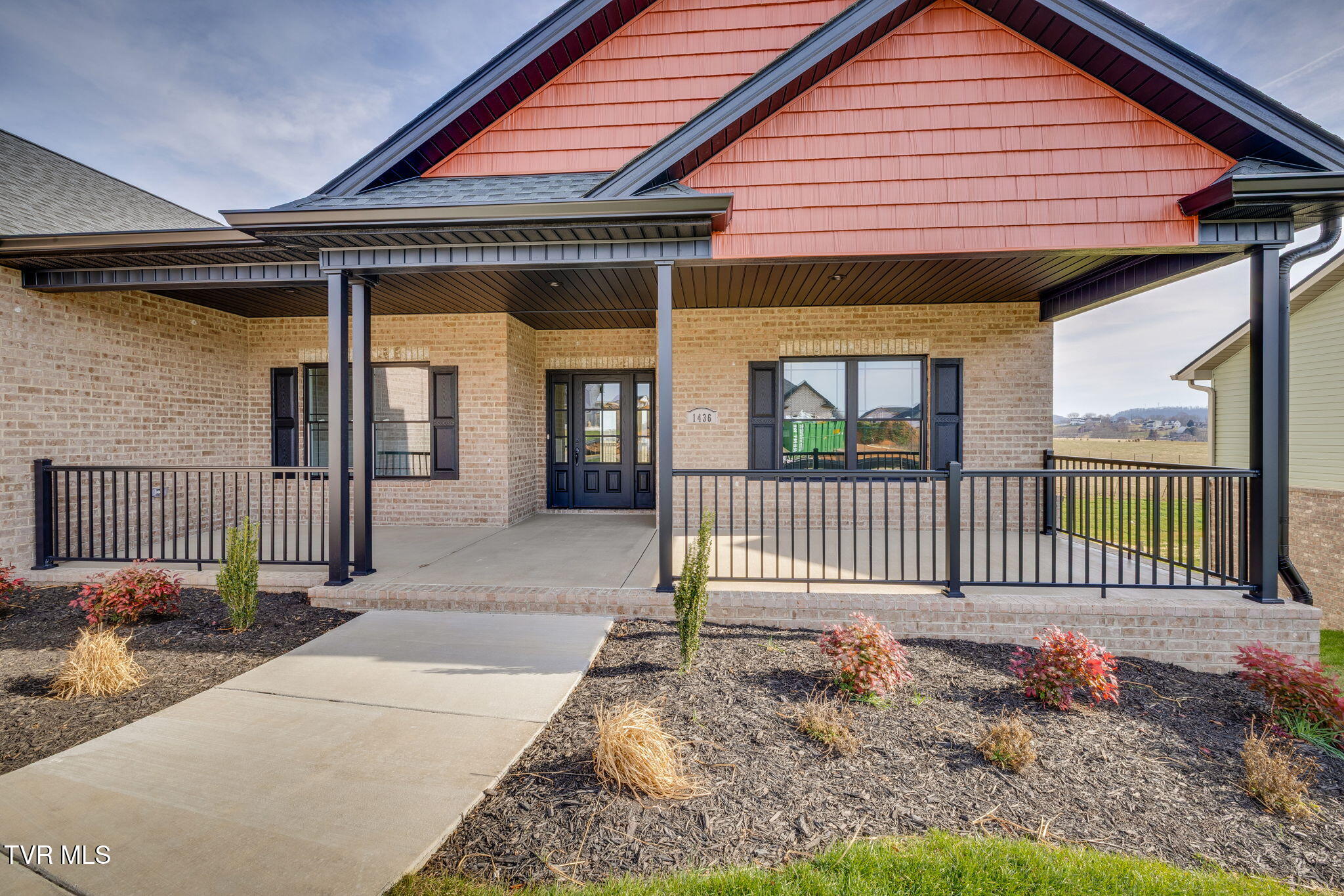 Jonesborough, Tennessee, 37659, United States, 4 Bedrooms Bedrooms, ,3 BathroomsBathrooms,Residential,For Sale,1974561