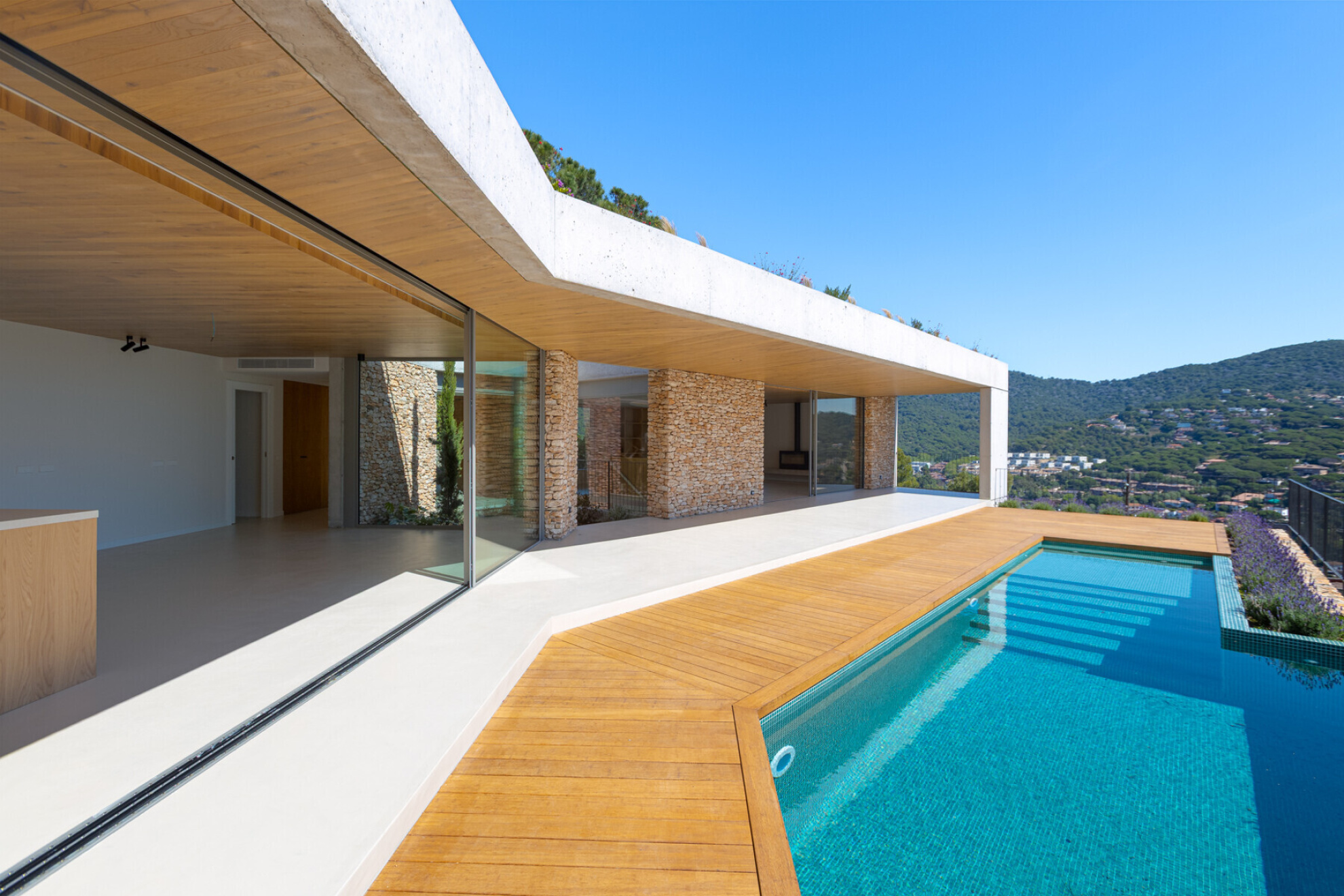  Spectacular new contemporary house with sea views in Cabrils - 物件實景