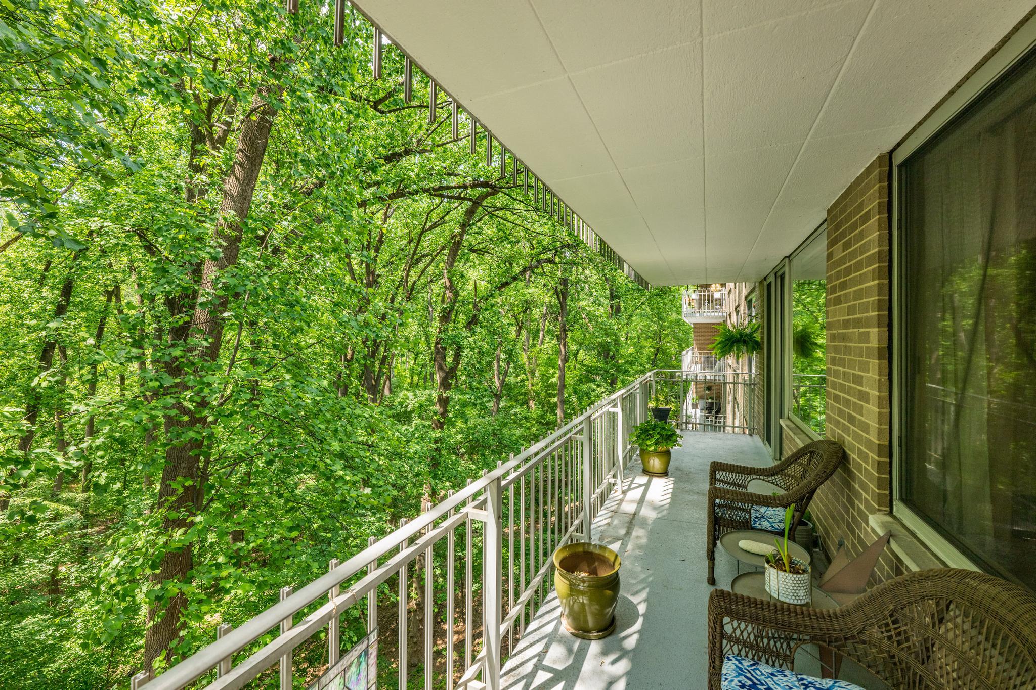  4100 Cathedral Avenue NW, Washington, DC, 20016 - 物件實景