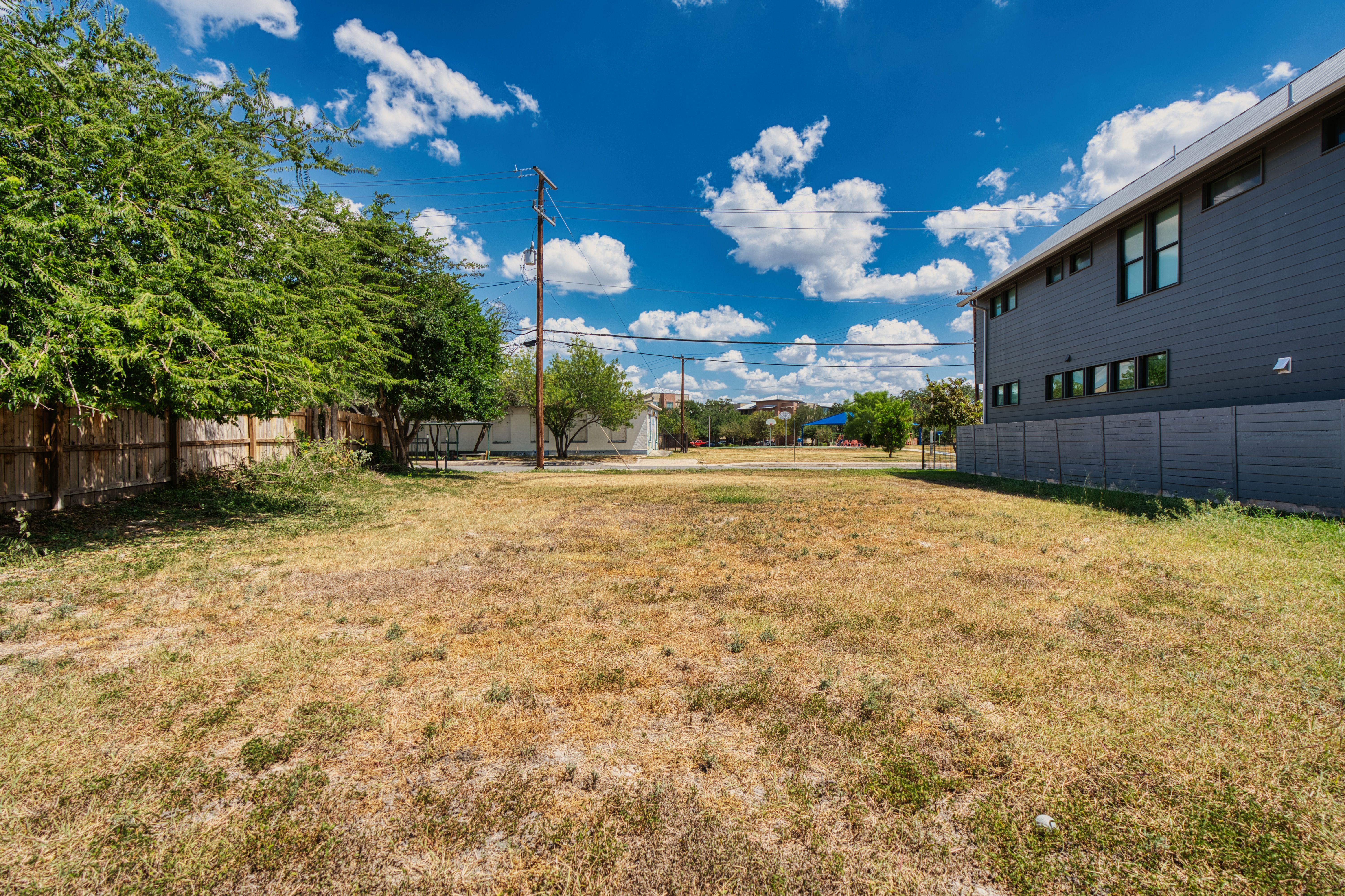  Prime Lavaca Lot - 物件實景