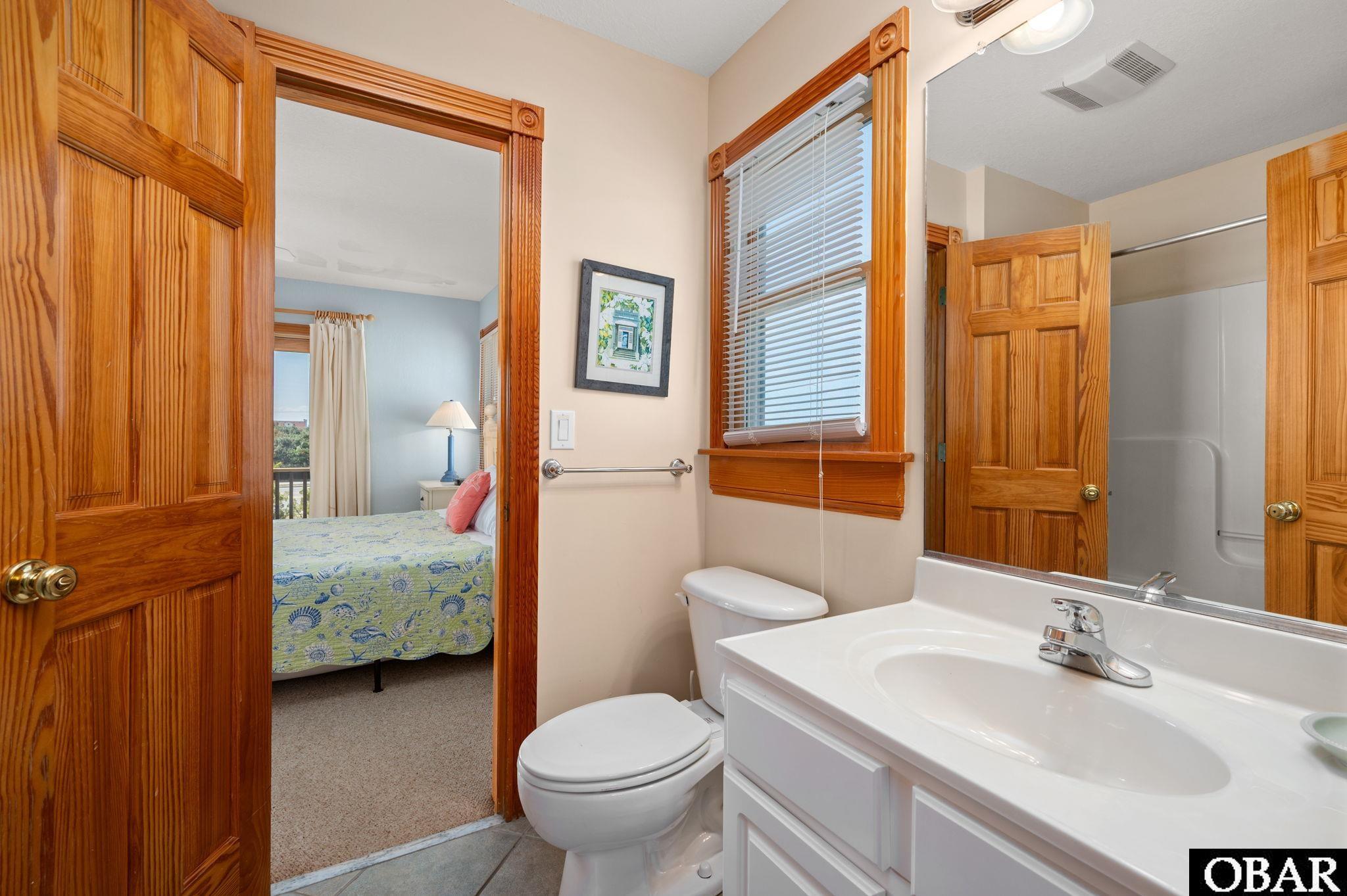 Nags Head, North Carolina, 27959, United States, 6 Bedrooms Bedrooms, ,5 BathroomsBathrooms,Residential,For Sale,1941289