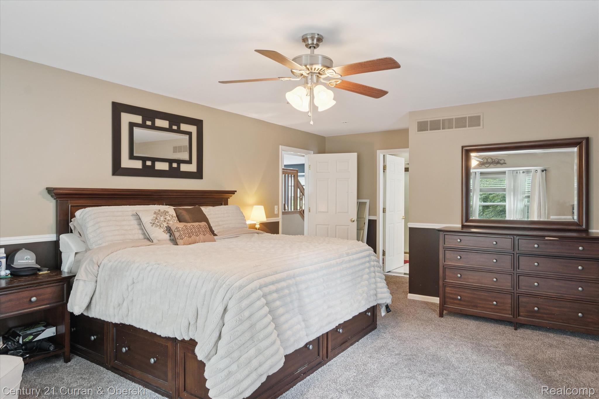 Commerce Charter Township, Michigan, 48382, United States, 4 Bedrooms Bedrooms, ,4 BathroomsBathrooms,Residential,For Sale,1916124