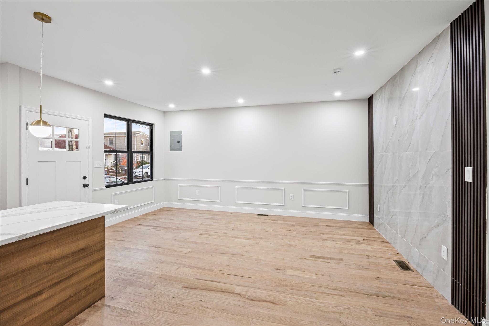 Jamaica, New York, 11434, United States, 4 Bedrooms Bedrooms, ,3 BathroomsBathrooms,Residential,For Sale,2003093