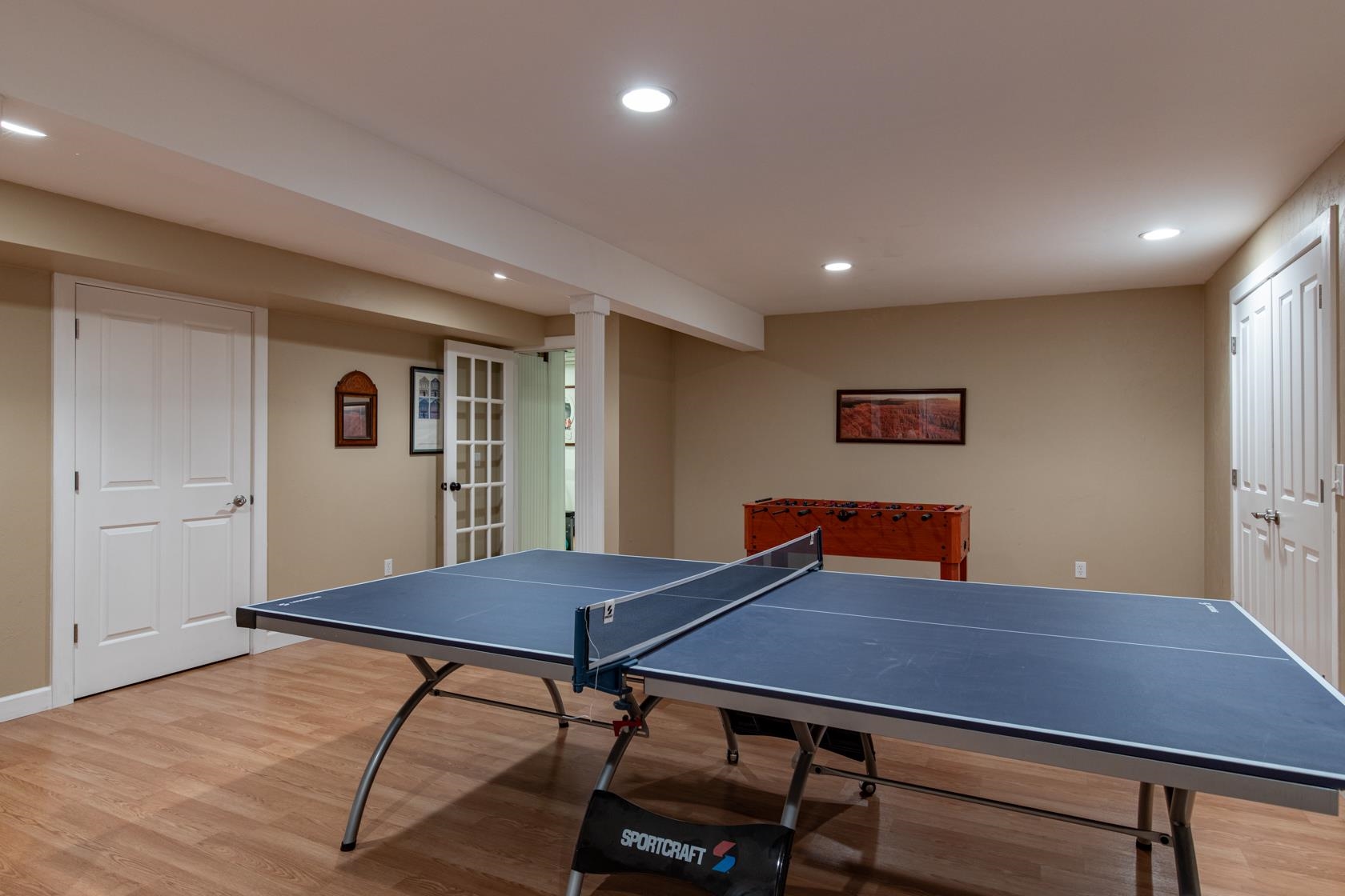 Hortonville, Wisconsin, 54944, United States, 4 Bedrooms Bedrooms, ,6 BathroomsBathrooms,Residential,For Sale,1983735