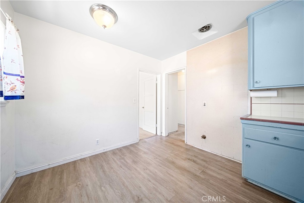 Baldwin Park, California, 91706, United States, 2 Bedrooms Bedrooms, ,1 BathroomBathrooms,Residential,For Sale,1940900
