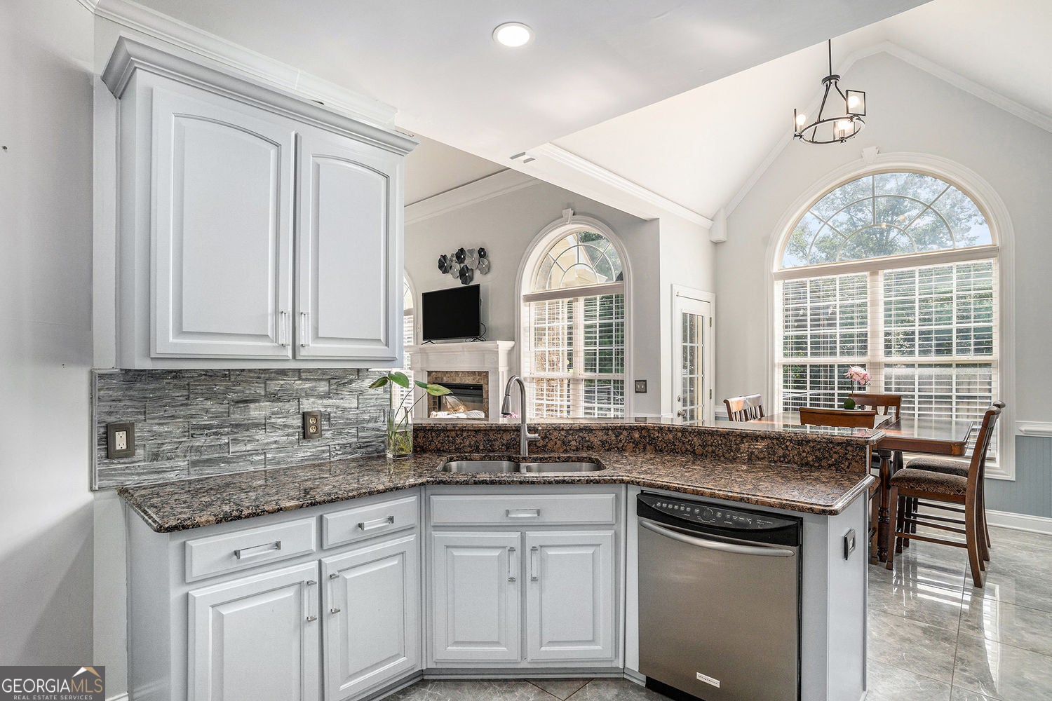 Conyers, Georgia, 30094, United States, 6 Bedrooms Bedrooms, ,4 BathroomsBathrooms,Residential,For Sale,1919419