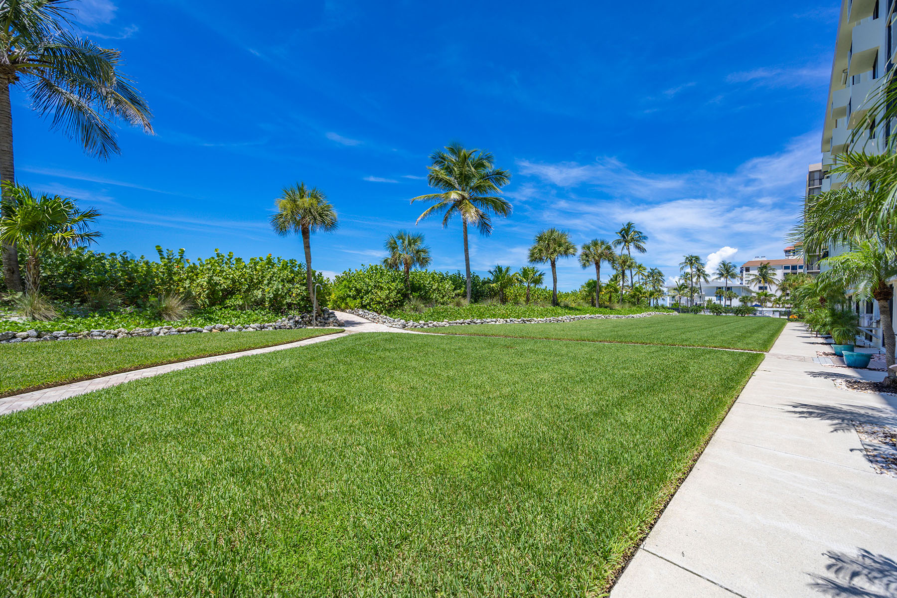  VANDERBILT BEACH - BAYSHORES - 物件實景