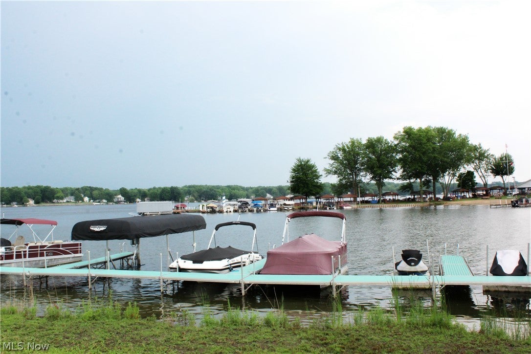 Lake Milton, Ohio, 44429, United States, 3 Bedrooms Bedrooms, ,3 BathroomsBathrooms,Residential,For Sale,2024644