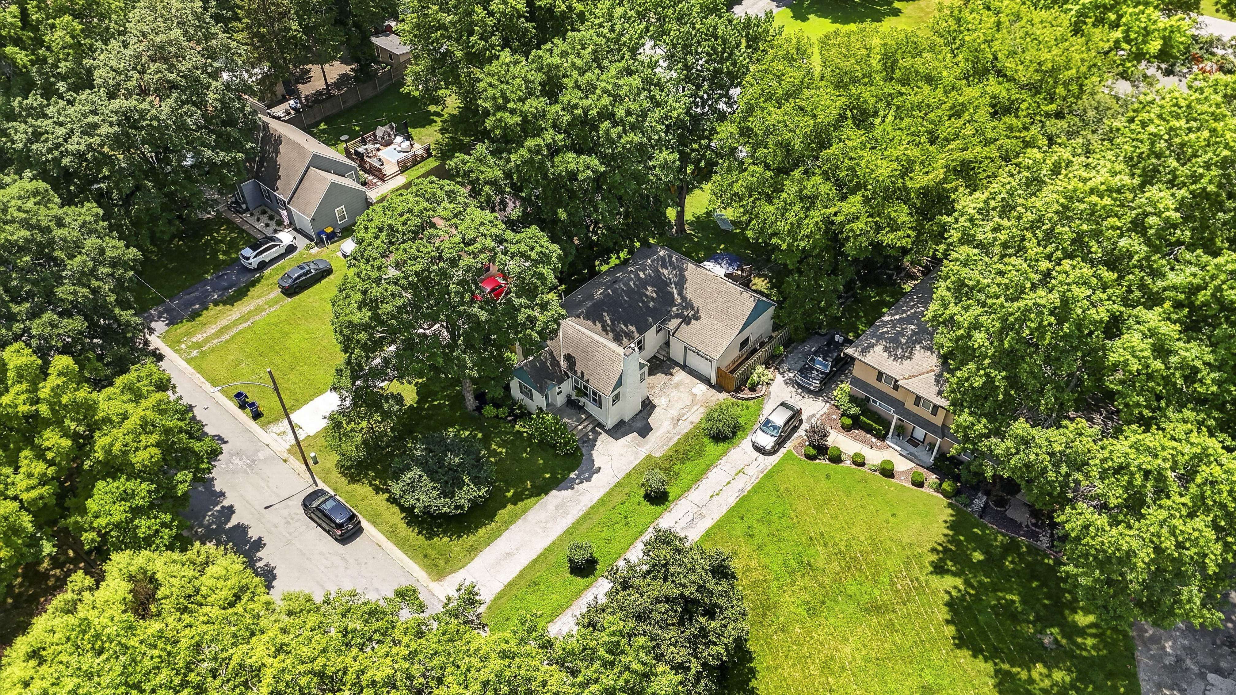 5718 Maple Street, Mission, KS 66202 - 物件實景