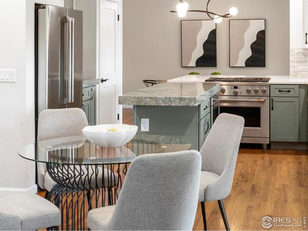 Boulder, Colorado, 80301, United States, 3 Bedrooms Bedrooms, ,3 BathroomsBathrooms,Residential,For Sale,1991465