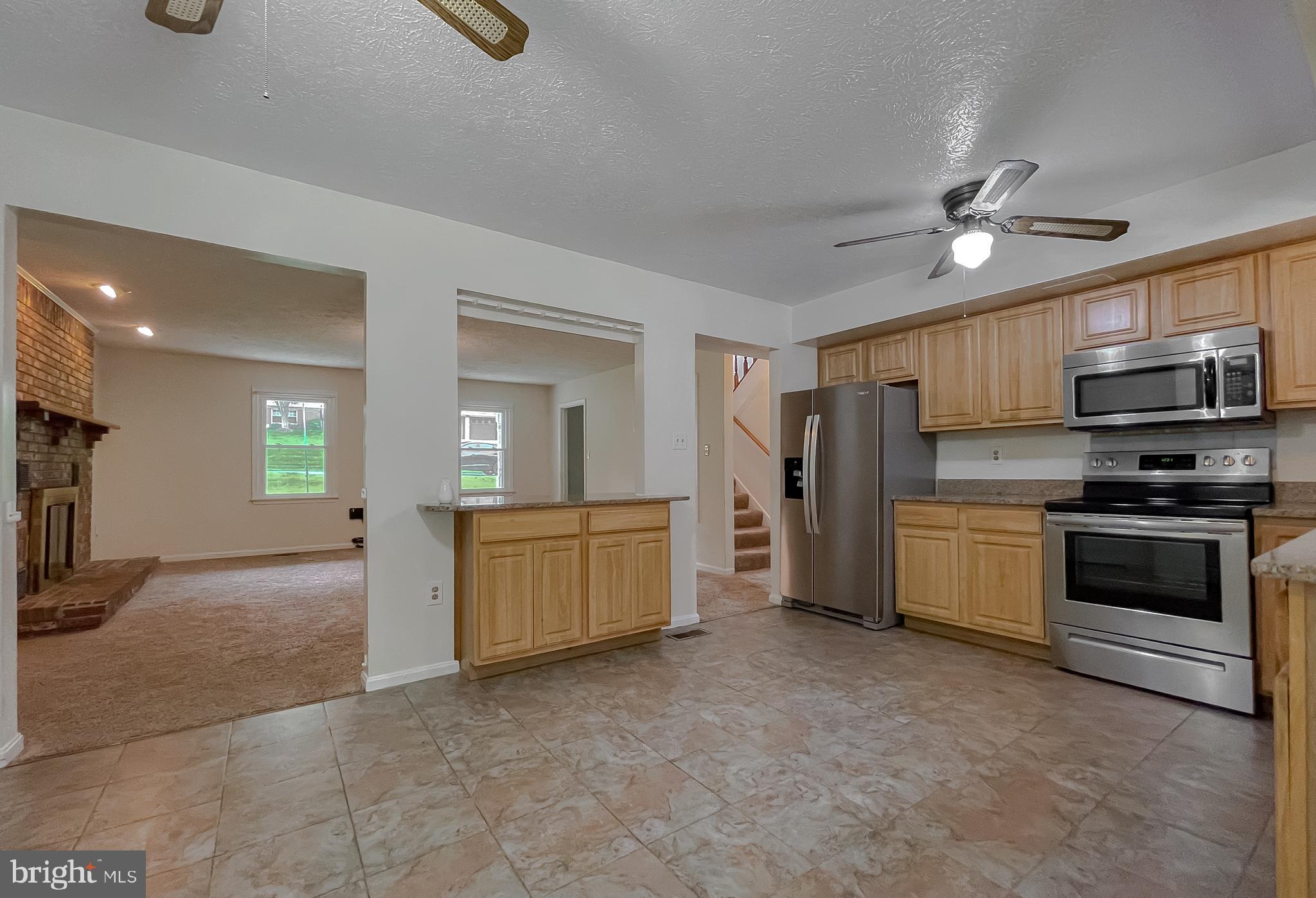 Waldorf, Maryland, 20603, United States, 5 Bedrooms Bedrooms, ,3 BathroomsBathrooms,Residential,For Sale,1928976
