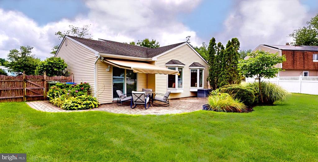Marlton, New Jersey, 08053, United States, 3 Bedrooms Bedrooms, ,3 BathroomsBathrooms,Residential,For Sale,1942946