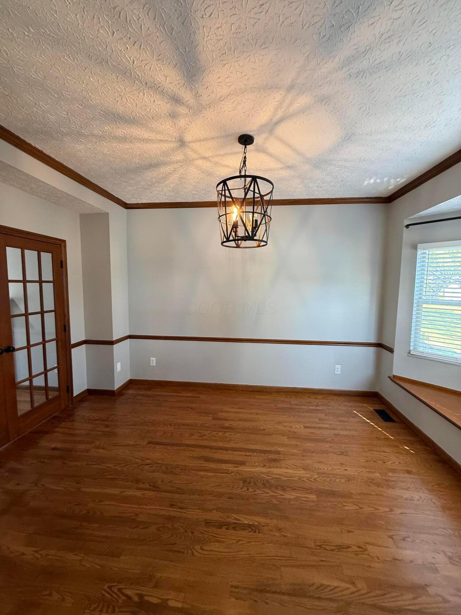 Columbus, Ohio, 43230, United States, 4 Bedrooms Bedrooms, ,3 BathroomsBathrooms,Residential,For Sale,1959310