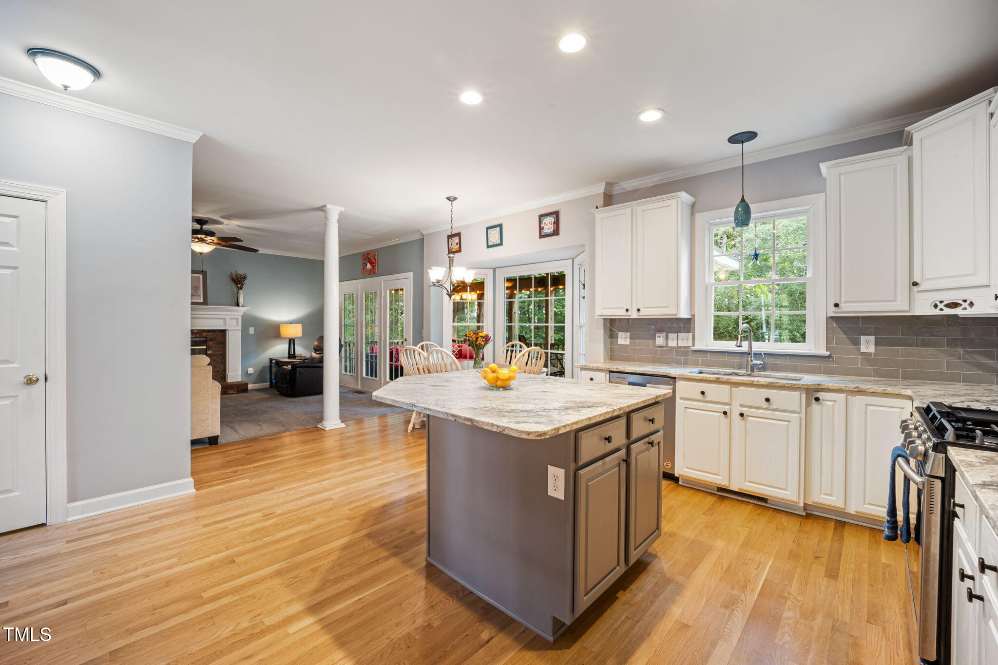Apex, North Carolina, 27502, United States, 4 Bedrooms Bedrooms, ,3 BathroomsBathrooms,Residential,For Sale,1939175