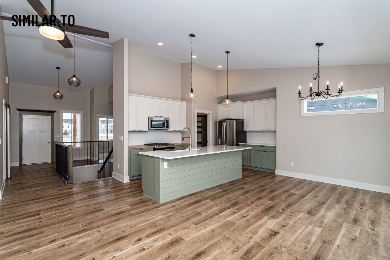 Huxley, Iowa, 50124, United States, 5 Bedrooms Bedrooms, ,3 BathroomsBathrooms,Residential,For Sale,1980650