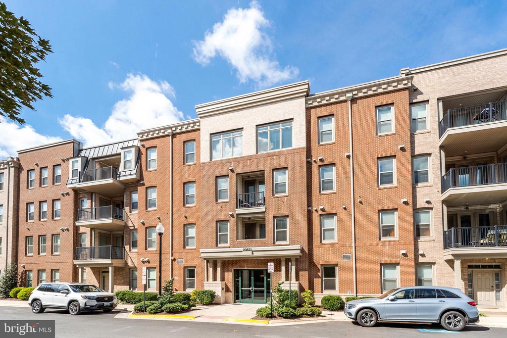 Ashburn, Virginia, 20148, United States, 3 Bedrooms Bedrooms, ,2 BathroomsBathrooms,Residential,For Sale,1977390