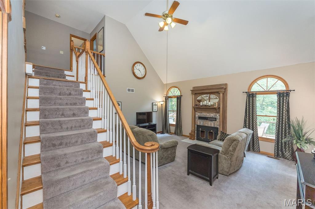 Eureka, Missouri, 63025, United States, 4 Bedrooms Bedrooms, ,4 BathroomsBathrooms,Residential,For Sale,1941693
