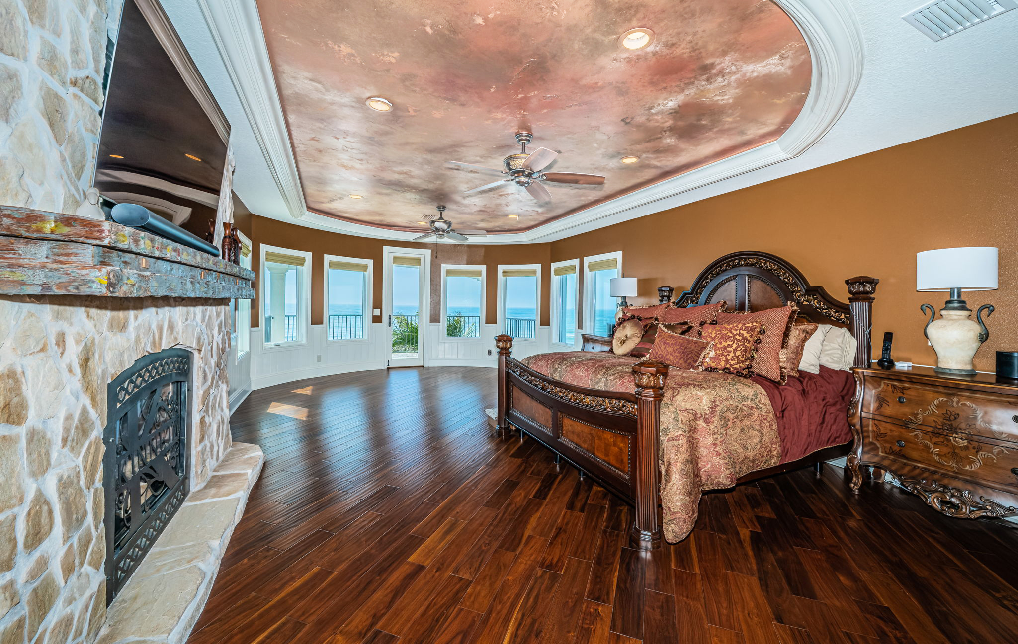 Redington Beach, Florida, 33708, United States, 5 Bedrooms Bedrooms, ,10 BathroomsBathrooms,Residential,For Sale,1697870
