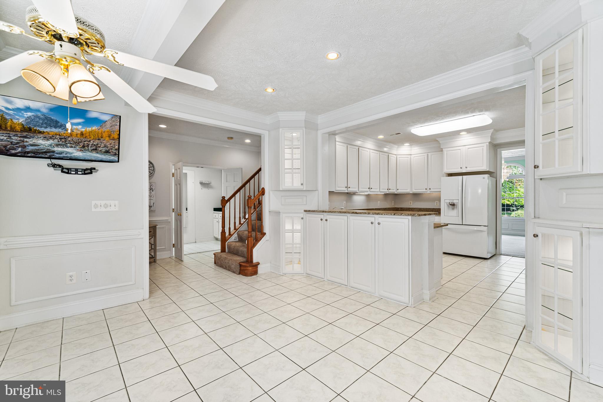 Issue, Maryland, 20645, United States, 5 Bedrooms Bedrooms, ,5 BathroomsBathrooms,Residential,For Sale,1912917