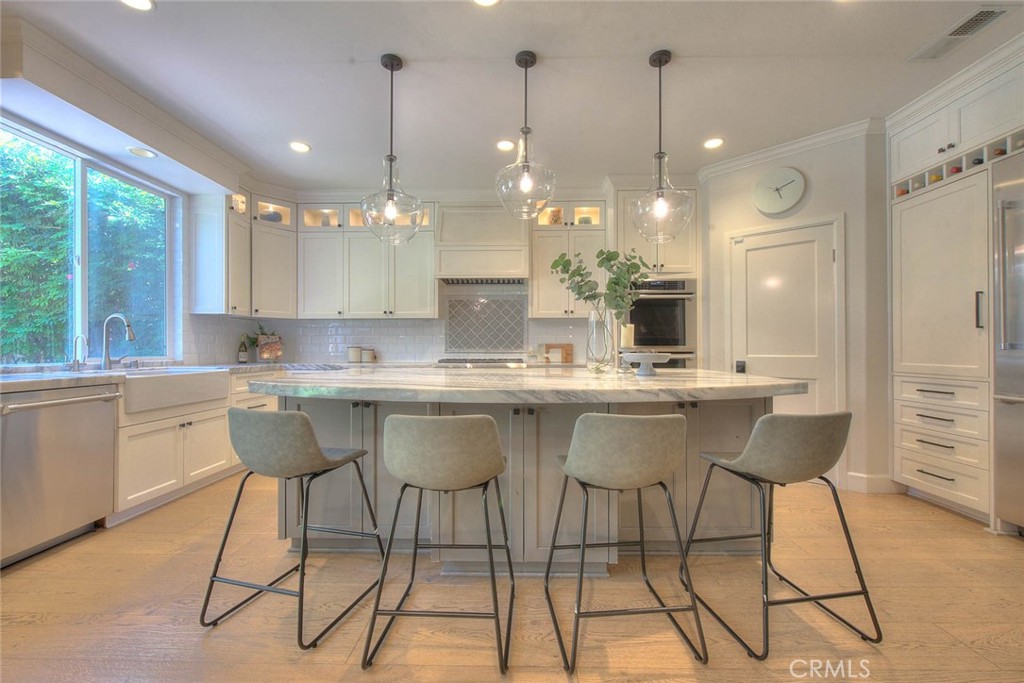 Irvine, California, 92602, United States, 4 Bedrooms Bedrooms, ,3 BathroomsBathrooms,Residential,For Sale,2030322
