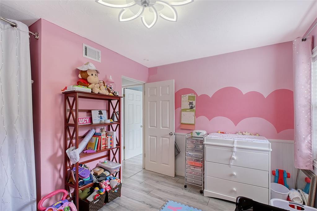 Sarasota, Florida, 34239, United States, 4 Bedrooms Bedrooms, ,2 BathroomsBathrooms,Residential,For Sale,1942091