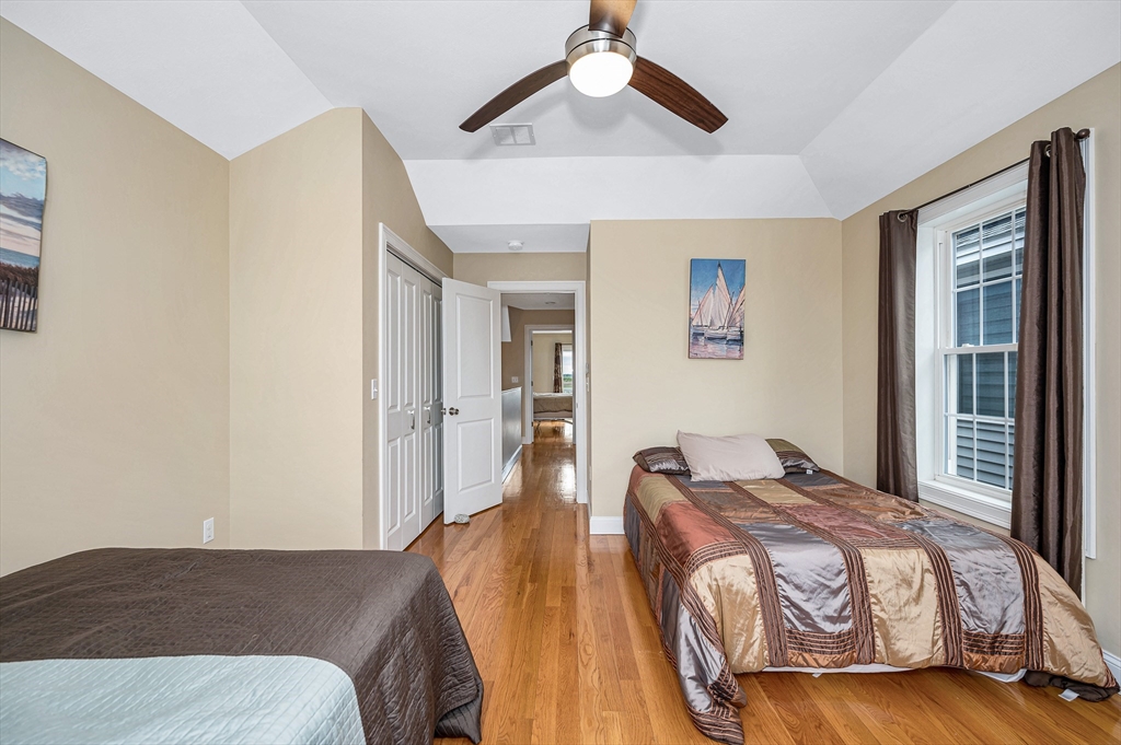 Salisbury, Massachusetts, 01952, United States, 4 Bedrooms Bedrooms, ,3 BathroomsBathrooms,Residential,For Sale,1899525