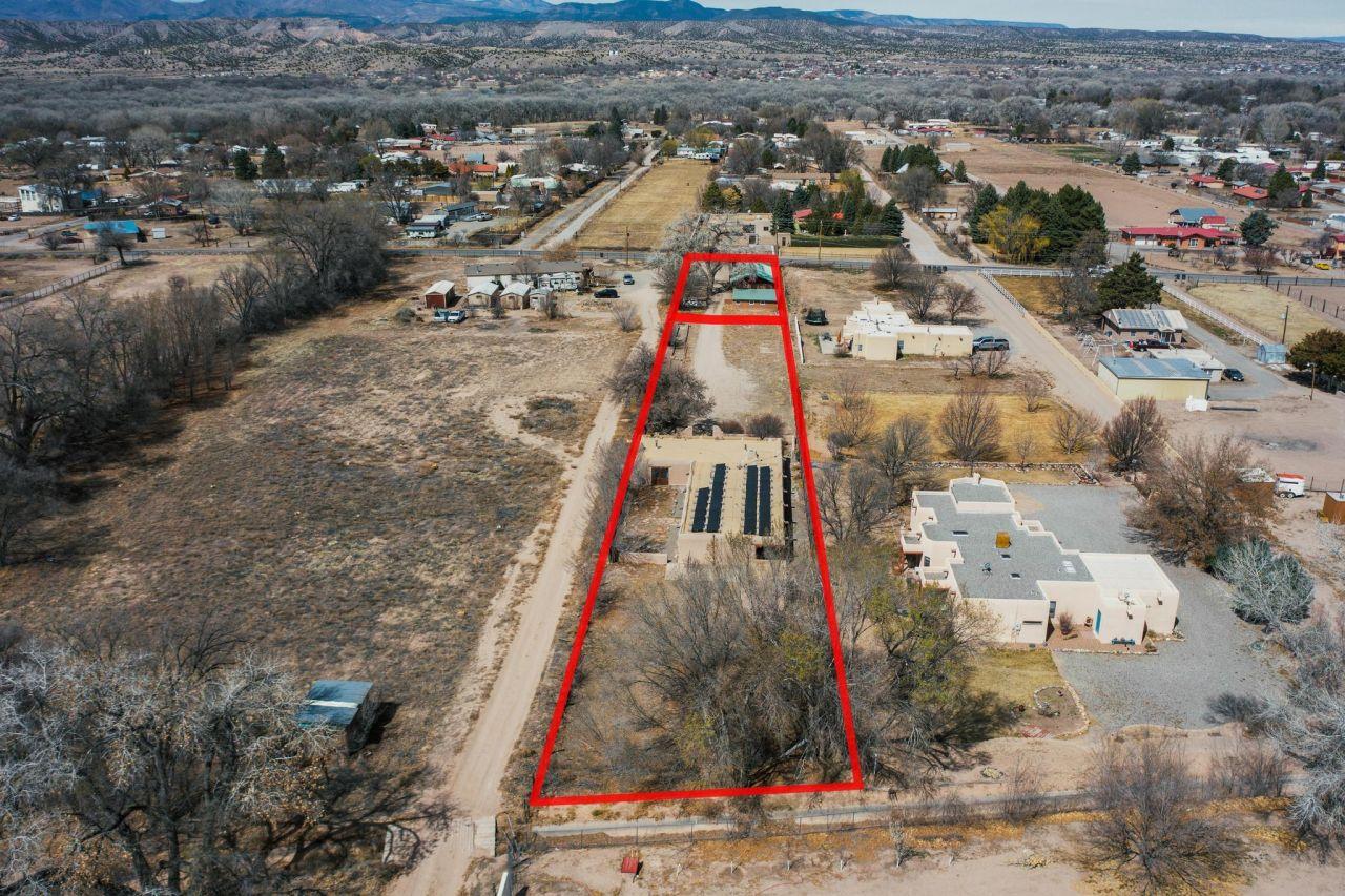 Espanola, New Mexico, 87532, United States, 5 Bedrooms Bedrooms, ,3 BathroomsBathrooms,Residential,For Sale,1762184