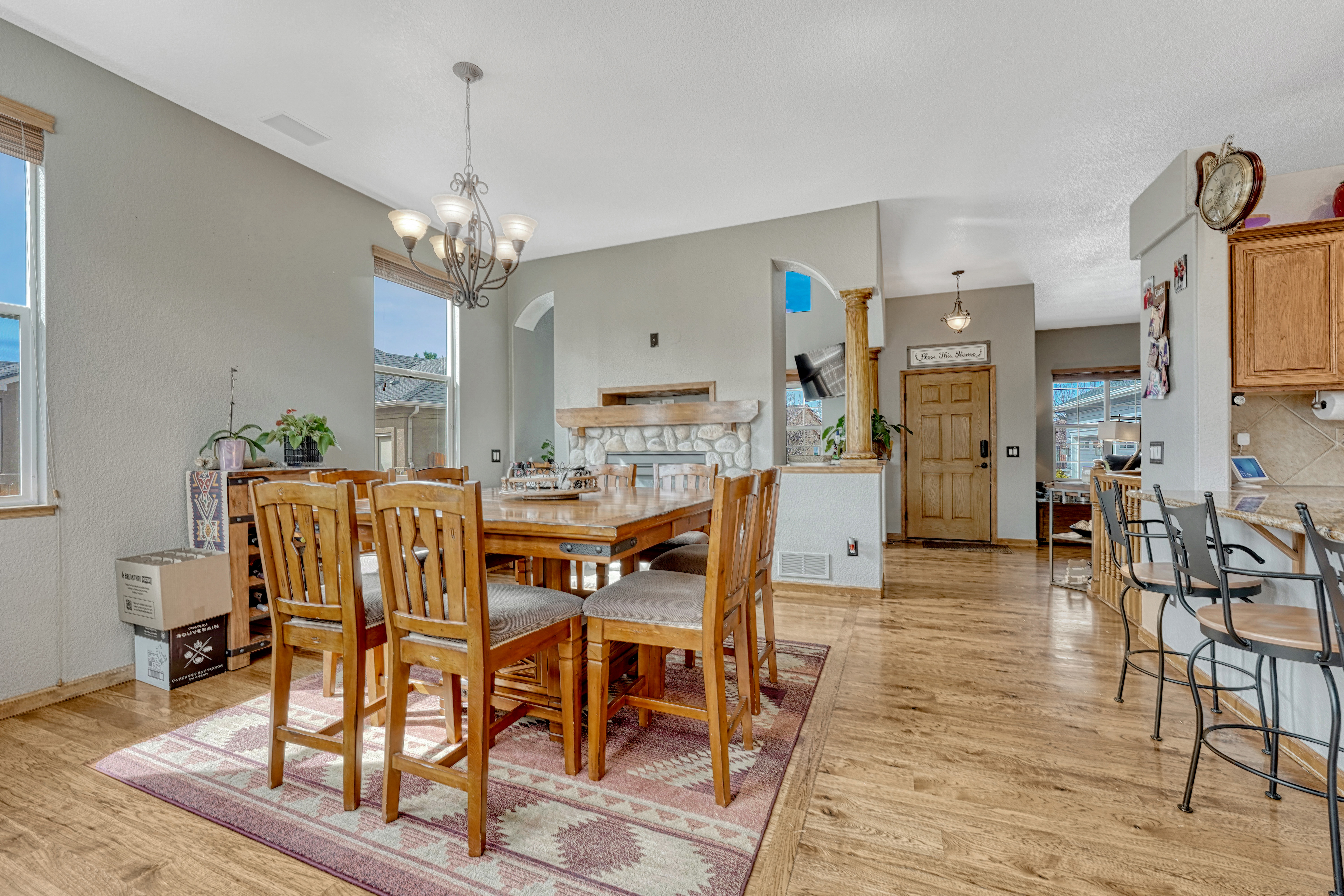  5847 Wild Bill Way, Colorado Springs, CO, 80923 - 物件實景