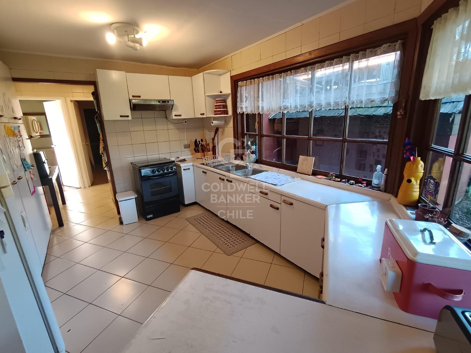 Puerto Varas, Chile, 4 Bedrooms Bedrooms, ,4 BathroomsBathrooms,Residential,For Sale,1987721