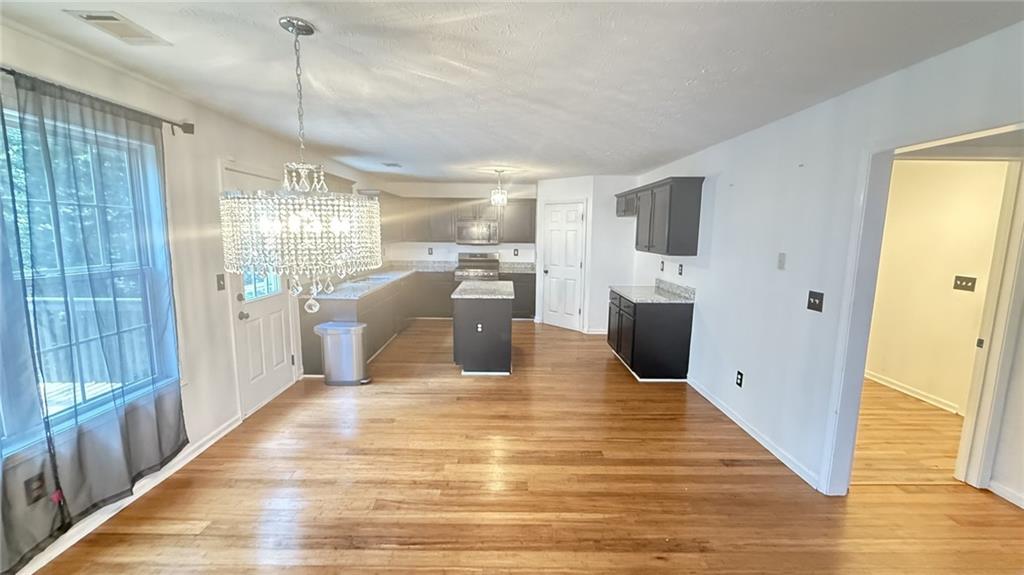 Lawrenceville, Georgia, 30046, United States, 5 Bedrooms Bedrooms, ,4 BathroomsBathrooms,Residential,For Sale,1934412