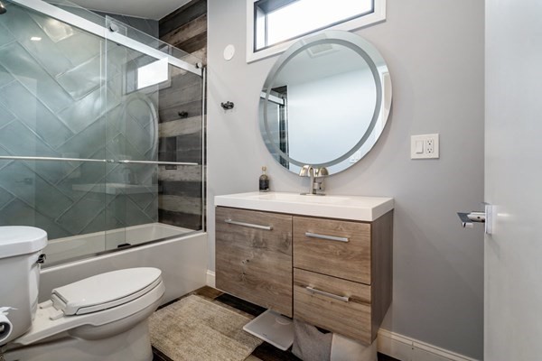 61- Walnut St, Saugus, Massachusetts, 01906, United States, 4 Bedrooms Bedrooms, ,6 BathroomsBathrooms,Residential,For Sale,61- Walnut St,1008970