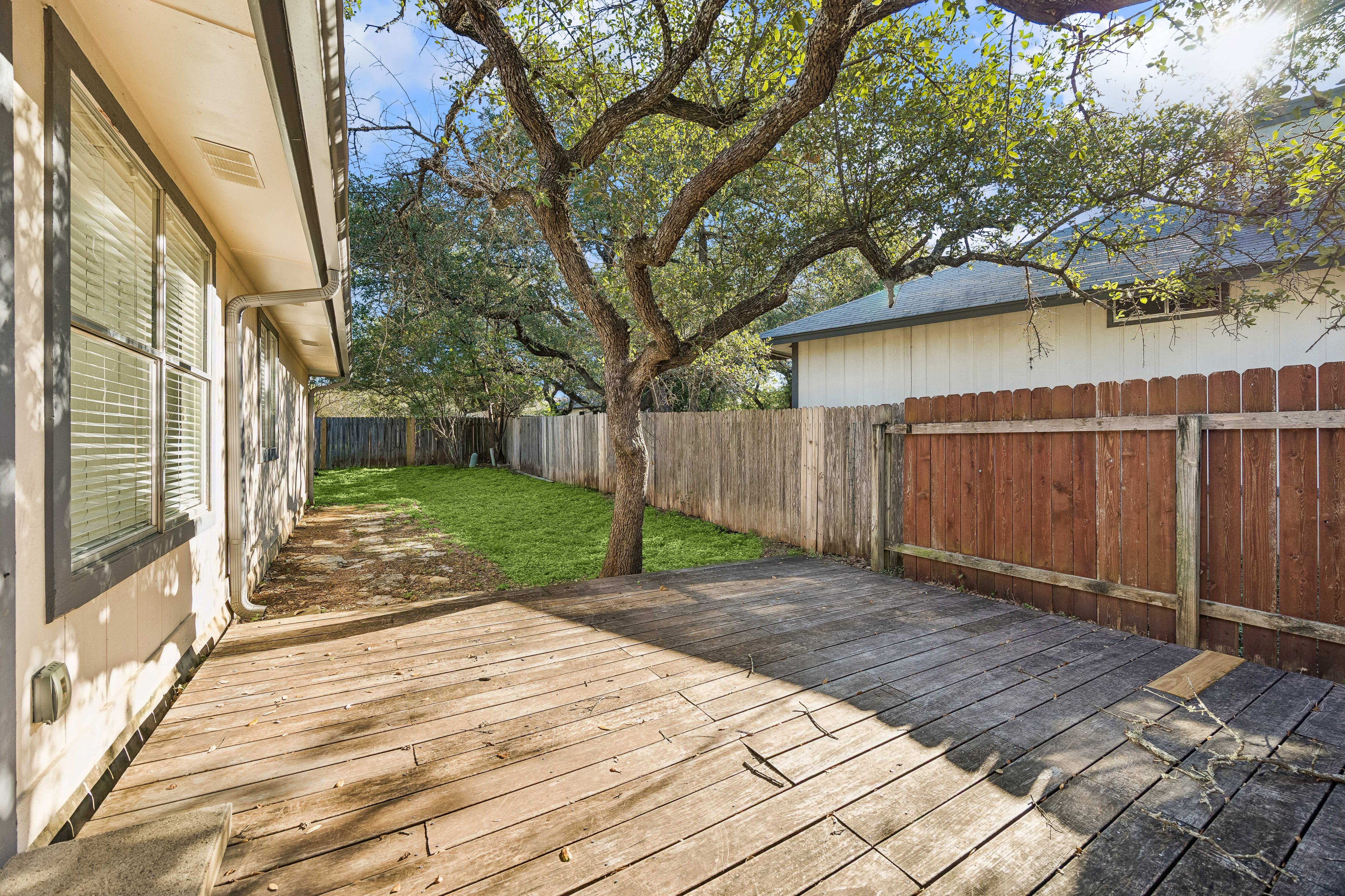  Adorable, Well Maintained with Open Floor Plan - 物件實景