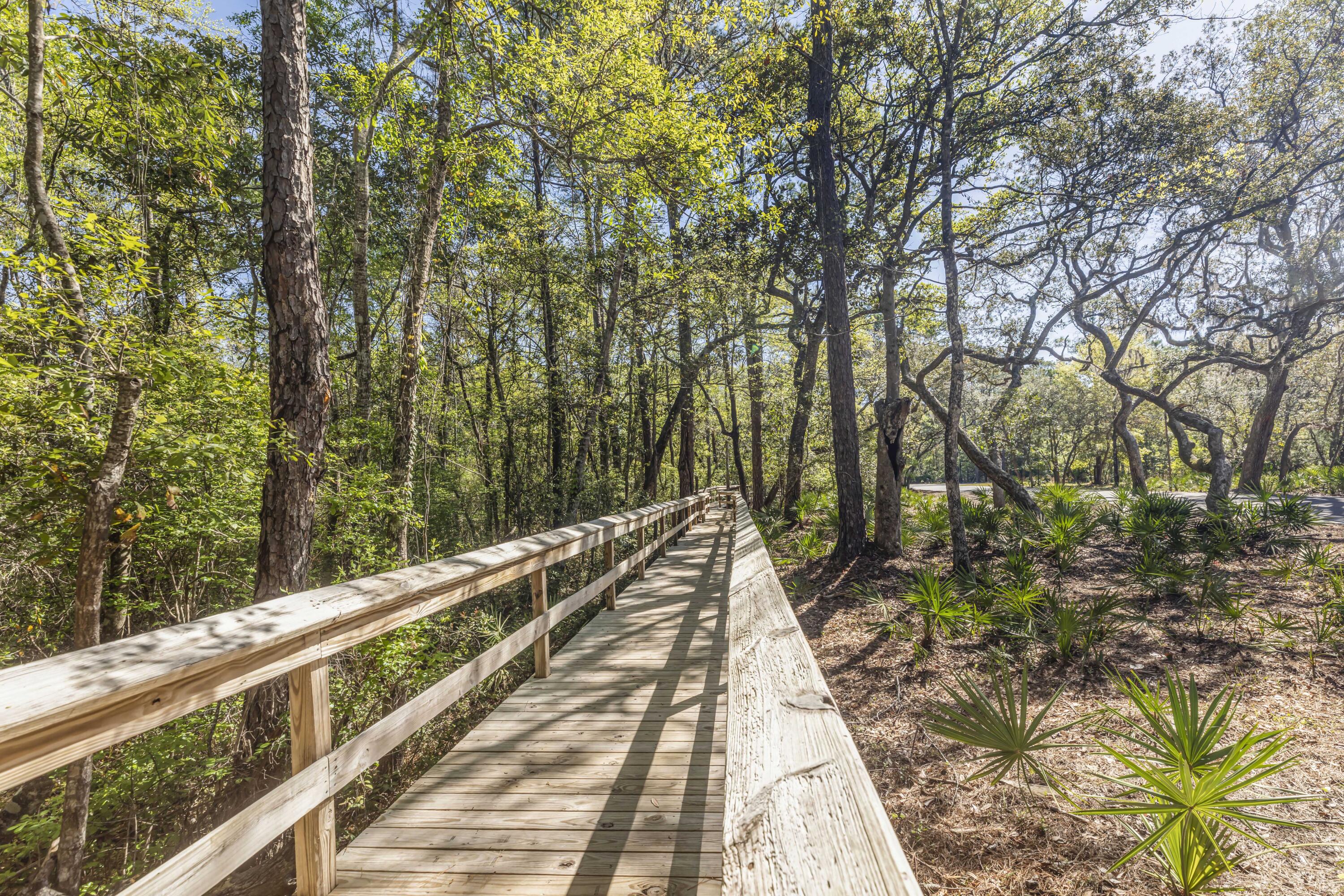 Freeport, Florida, 32439, United States, 4 Bedrooms Bedrooms, ,3 BathroomsBathrooms,Residential,For Sale,1876271