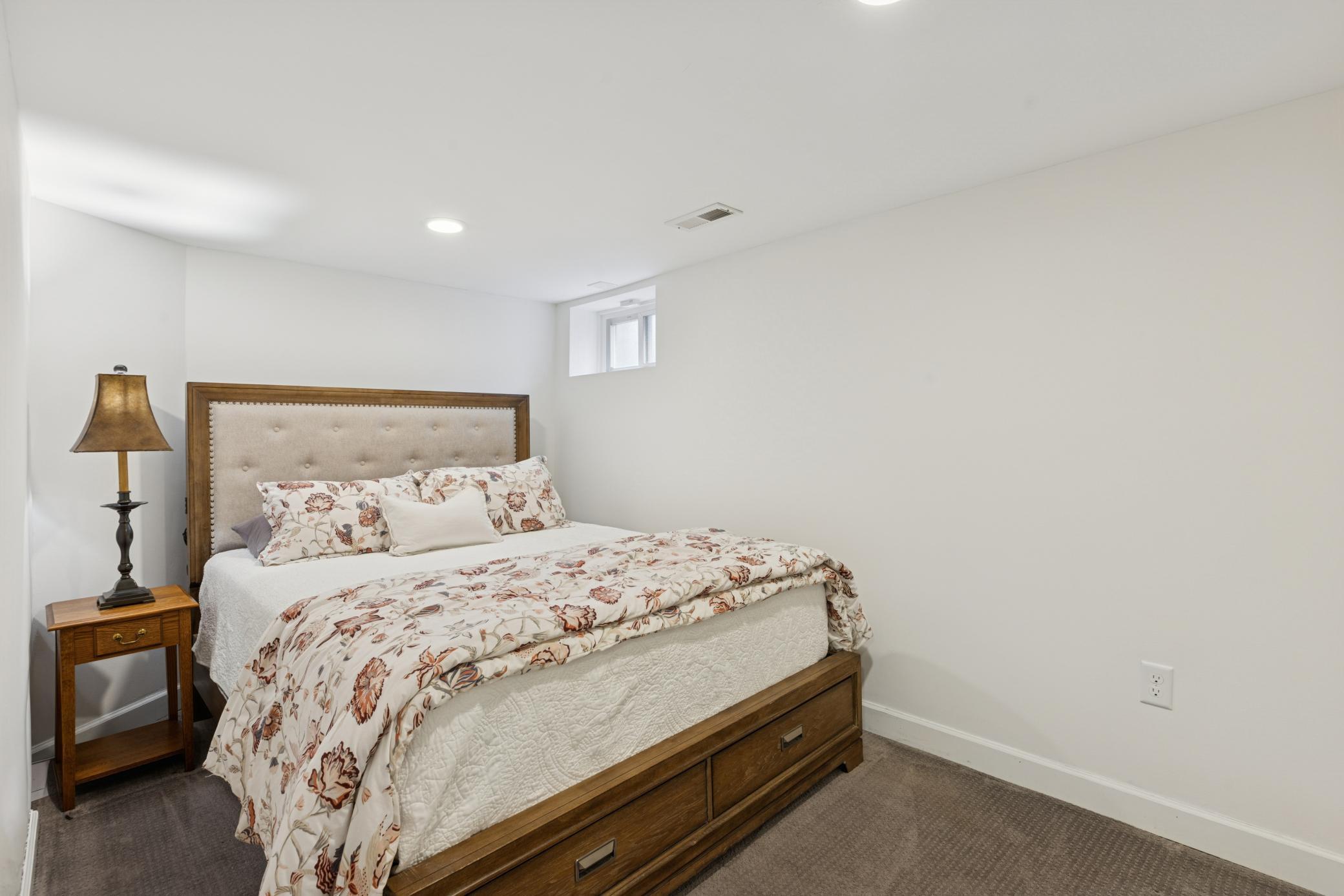 Minneapolis, Minnesota, 55419, United States, 3 Bedrooms Bedrooms, ,2 BathroomsBathrooms,Residential,For Sale,1988979