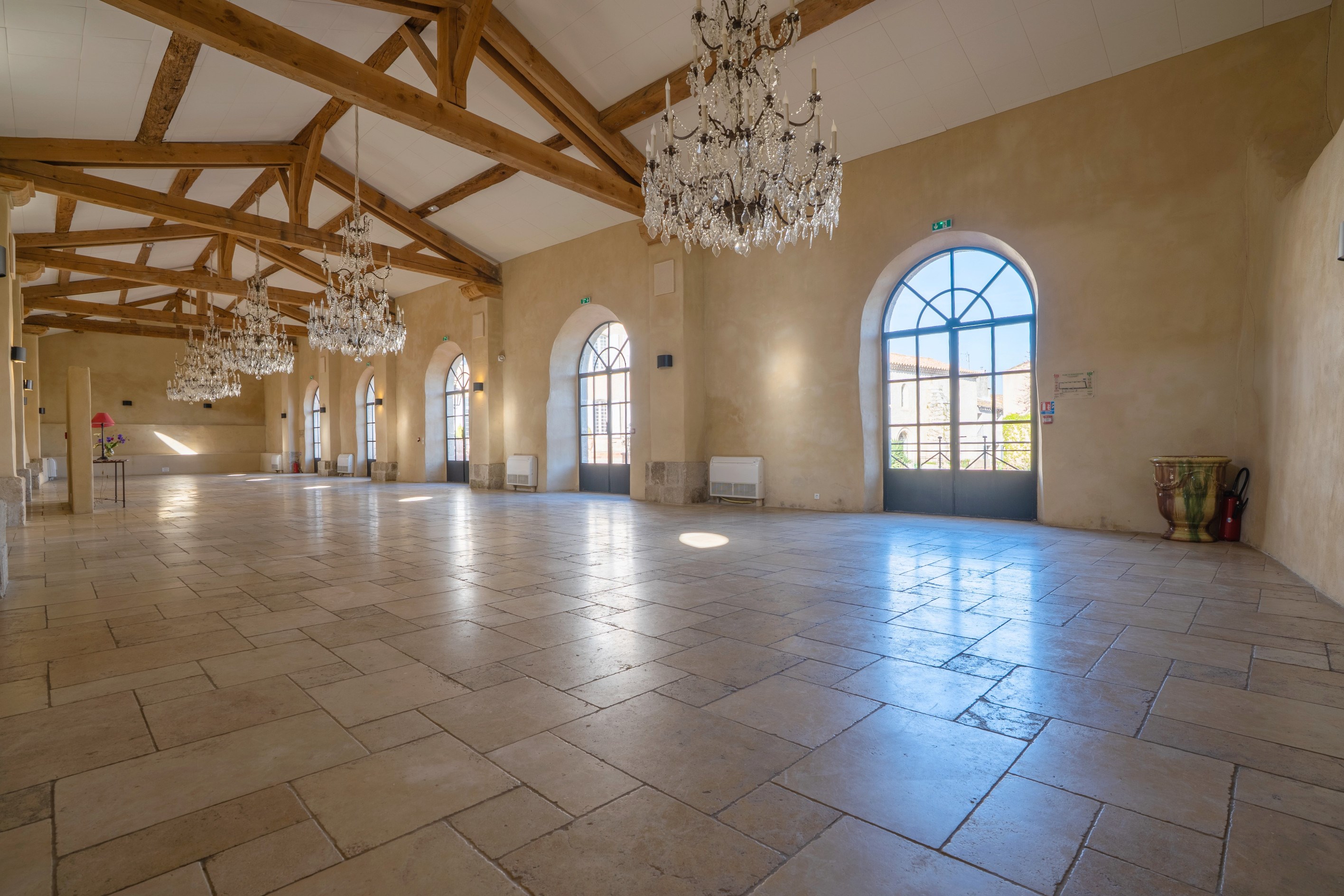  16th-Century Languedoc Chateau - 物件實景