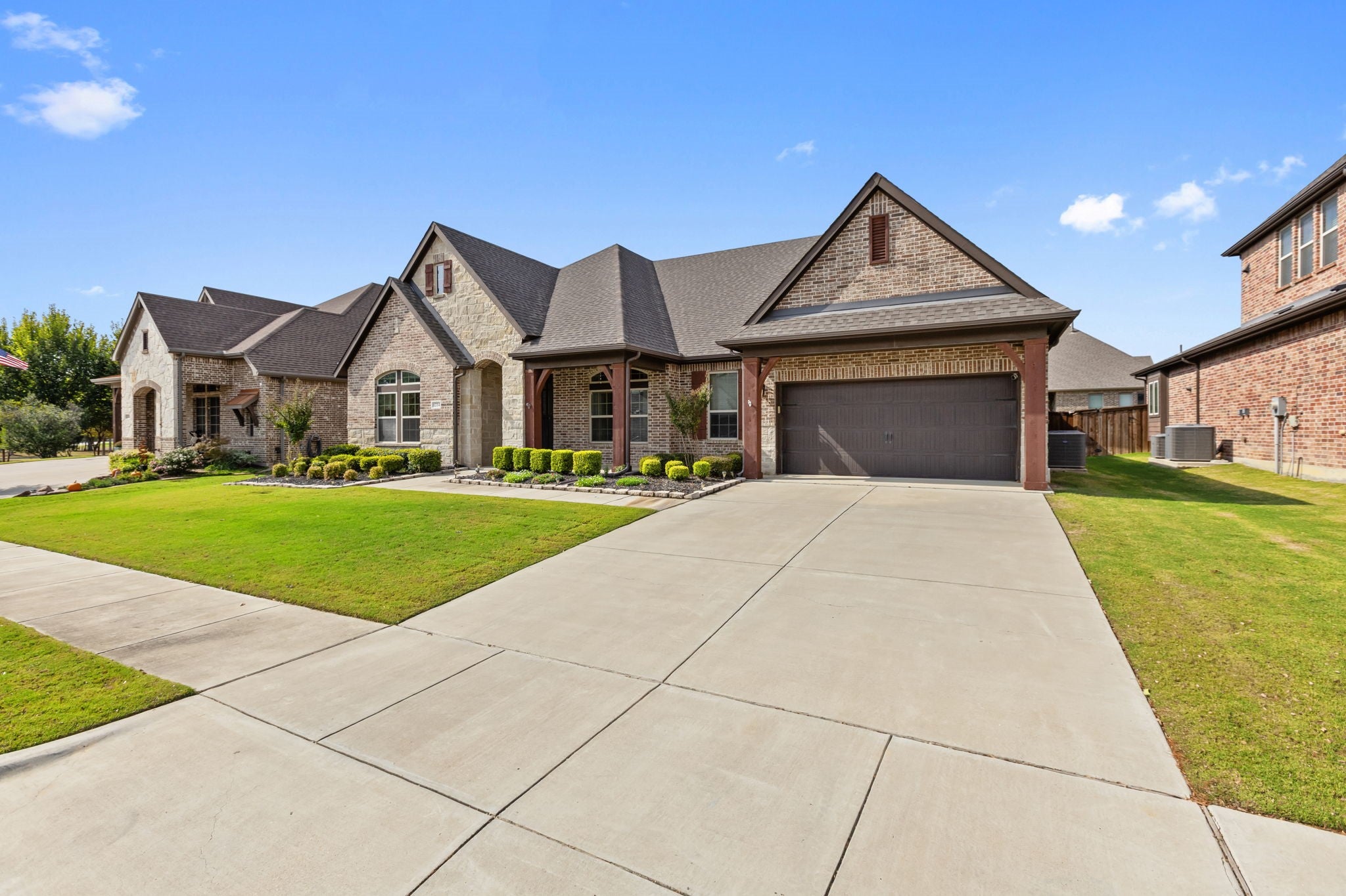 Mansfield, Texas, 76063, United States, 4 Bedrooms Bedrooms, ,4 BathroomsBathrooms,Residential,For Sale,1979956